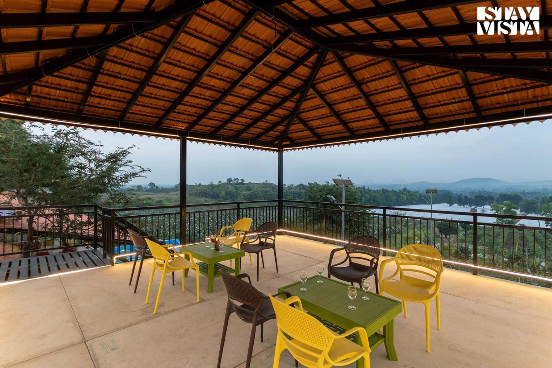 Stayvista'S Harvest Haven - Pool-View Villa With Deck & Machan Near Sula Nashik Ngoại thất bức ảnh